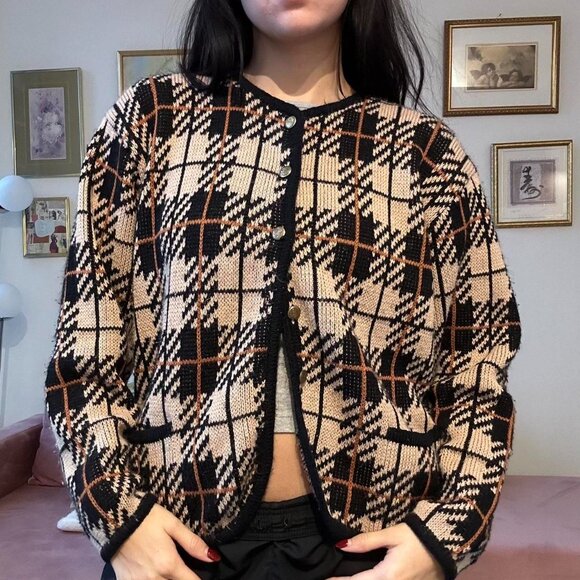 Vintage Plaid Knit Cardigan - Picture 2 of 4